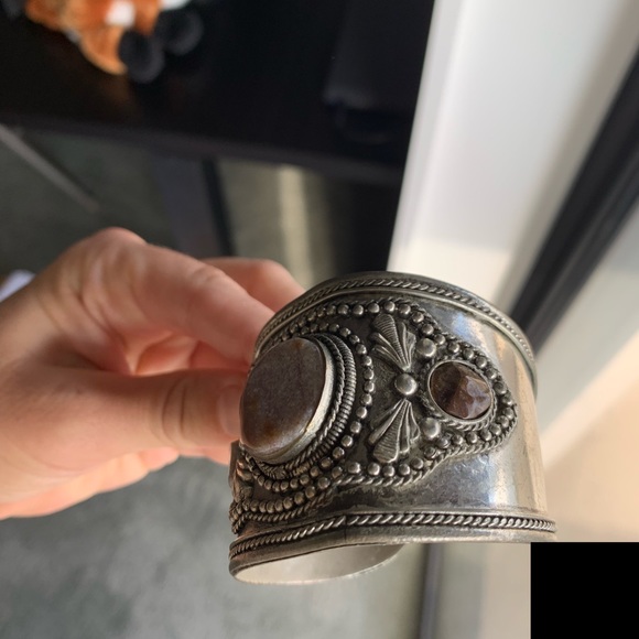 Southwestern Vintage Metal Cuff Bracelet with Stones - Picture 16 of 16